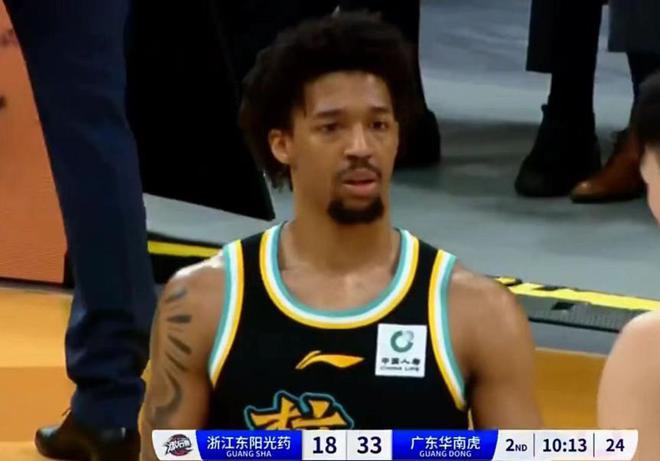 NBA战报：雄鹿122-113老鹰，字母哥36+16